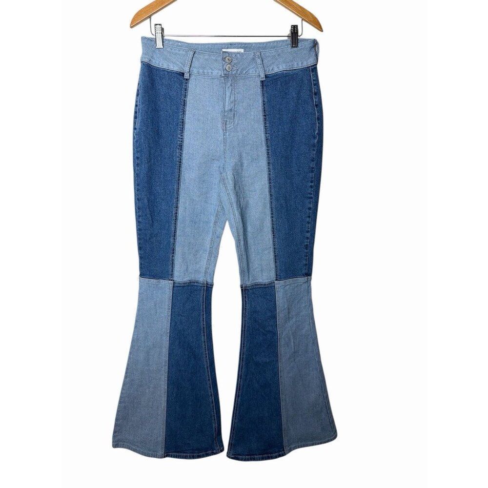 Shyanne Two Tone Denim Jeans Womens 31W x 34L Bell Bottom High Waist Flare‎